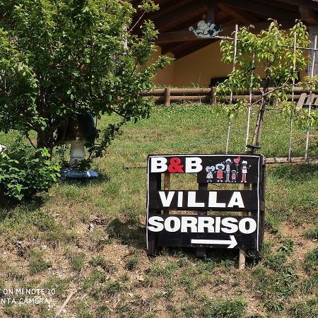 Beb Villa Sorriso 산 베네데토 발 디 삼브로 외부 사진