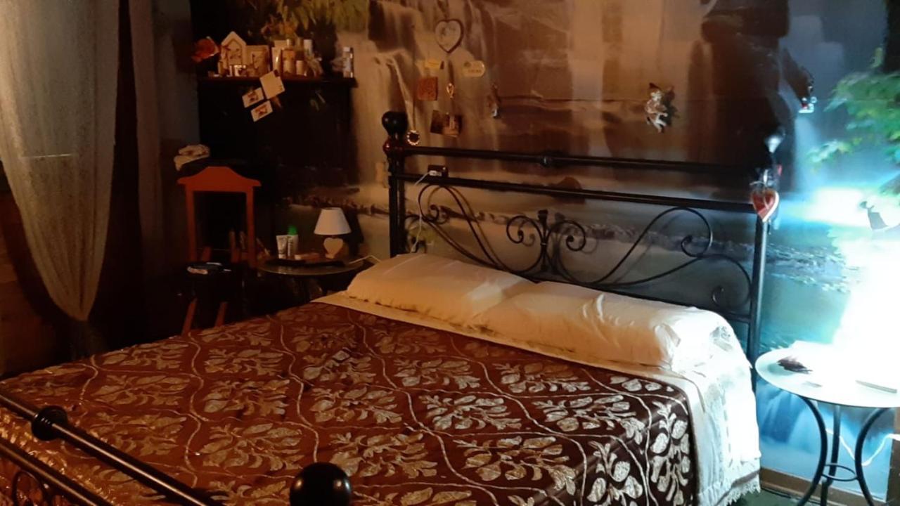 Beb Villa Sorriso 산 베네데토 발 디 삼브로 외부 사진