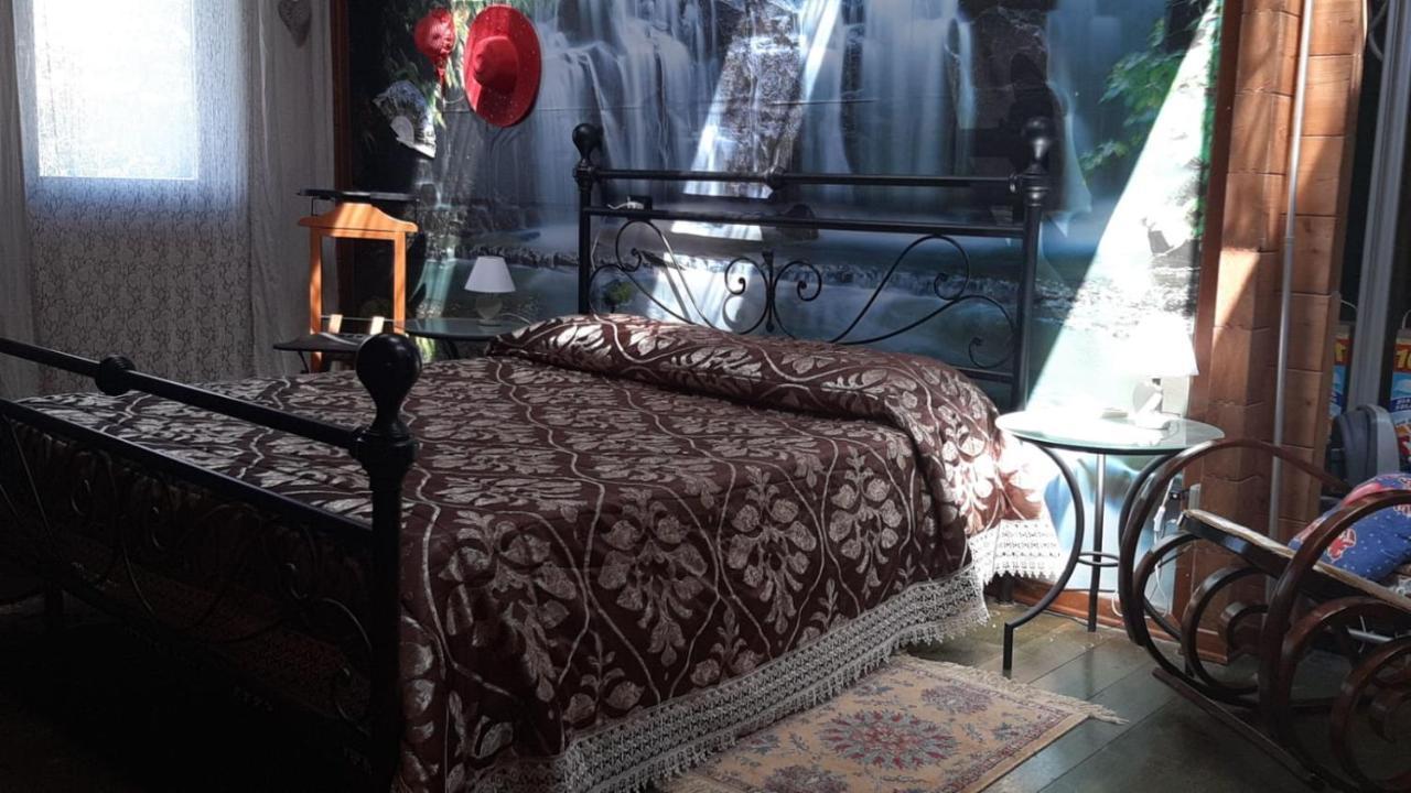 Beb Villa Sorriso 산 베네데토 발 디 삼브로 외부 사진