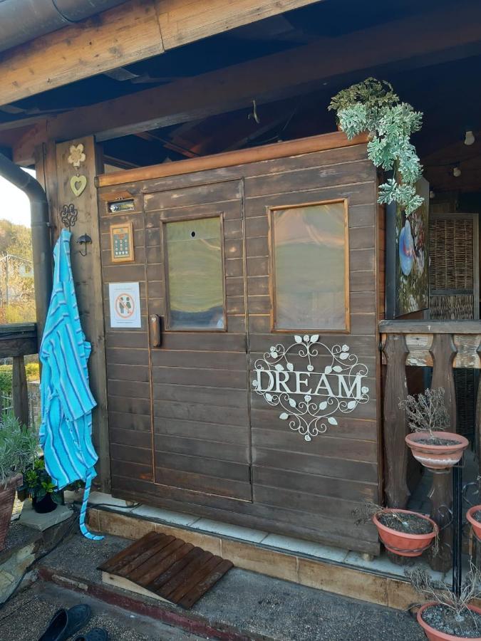Beb Villa Sorriso 산 베네데토 발 디 삼브로 외부 사진